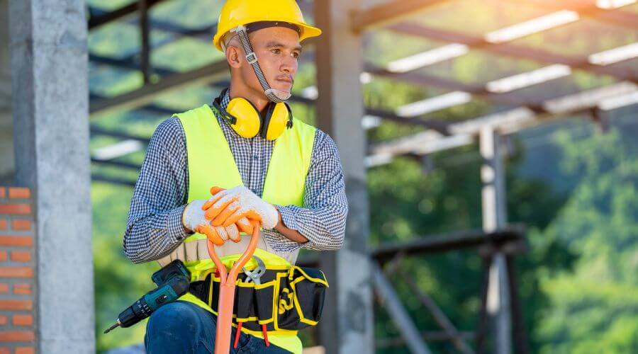 Professional gutter cleaning in Charlotte Hall, MD